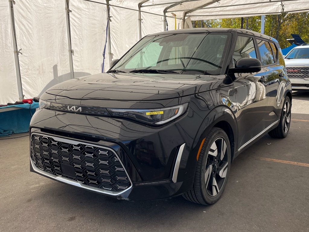2023 Kia Soul in St-Jérôme, Quebec - 1 - w1024h768px