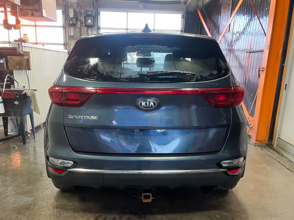 2020 Kia Sportage in St-Jérôme, Quebec - 5 - w1024h768px