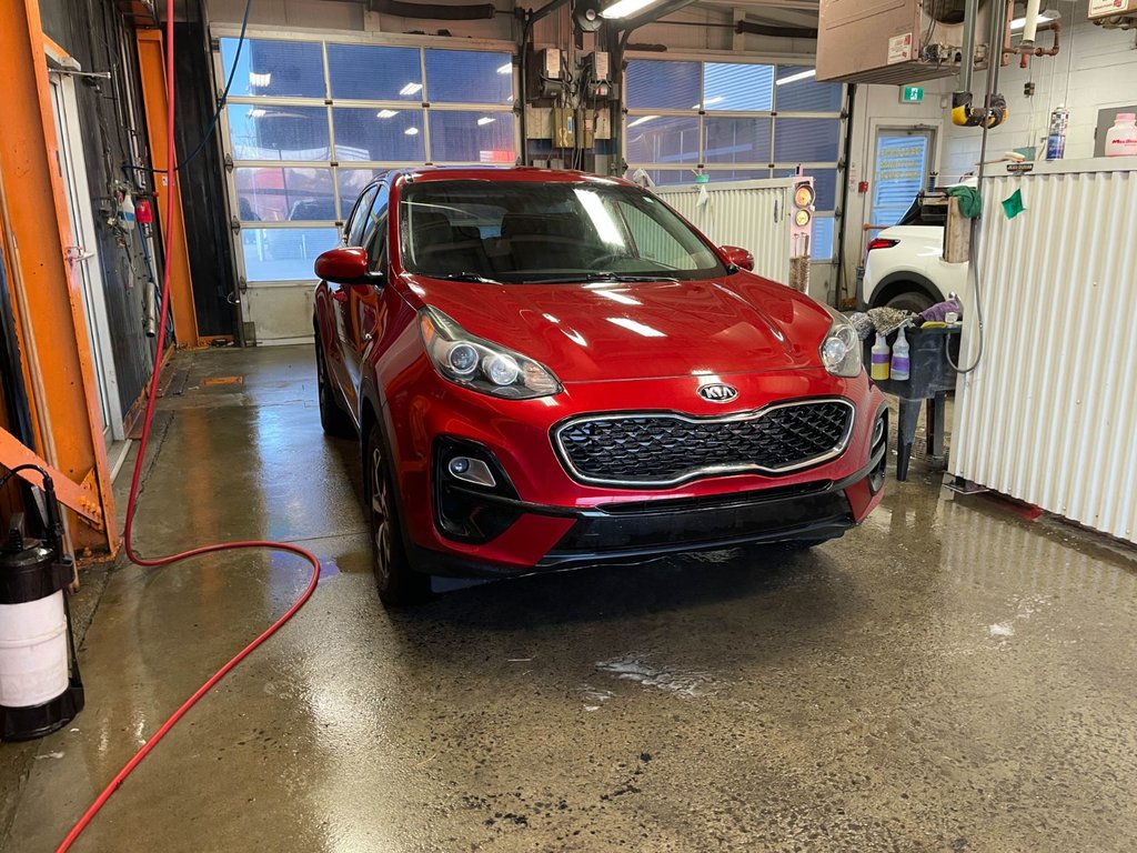 2020 Kia Sportage in St-Jérôme, Quebec - 9 - w1024h768px
