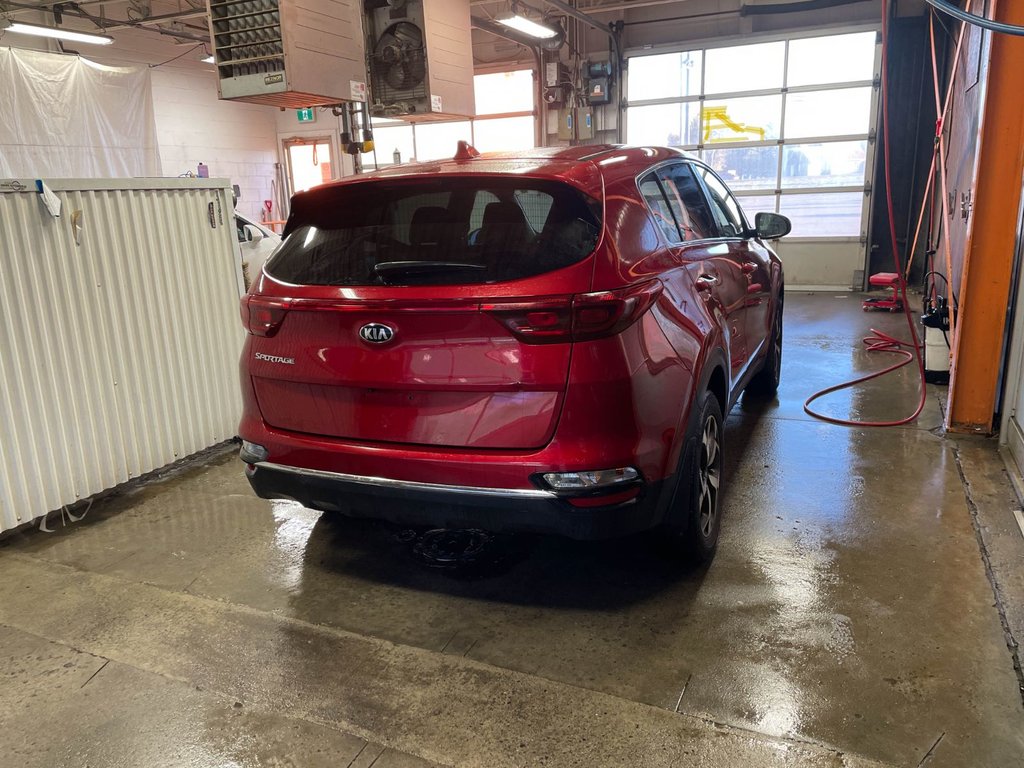 2020 Kia Sportage in St-Jérôme, Quebec - 8 - w1024h768px