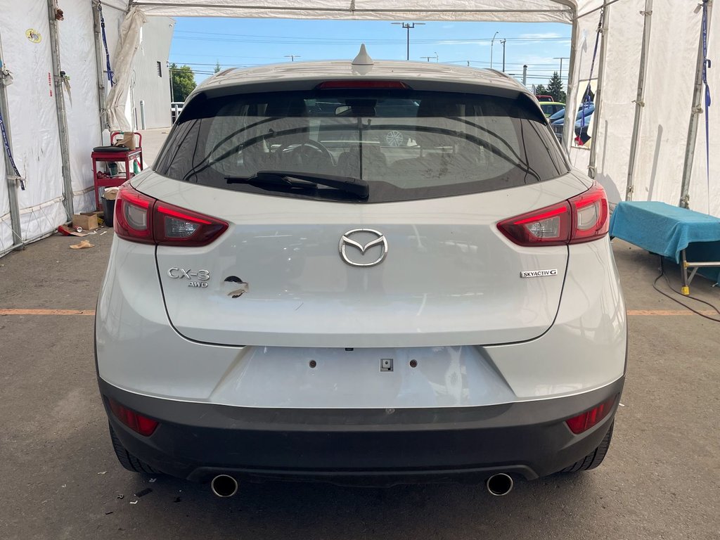 2021 Mazda CX-3 in St-Jérôme, Quebec - 8 - w1024h768px