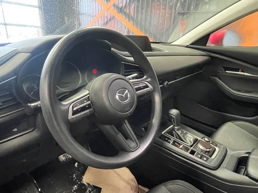 Mazda CX-30  2022 à St-Jérôme, Québec - 3 - w1024h768px