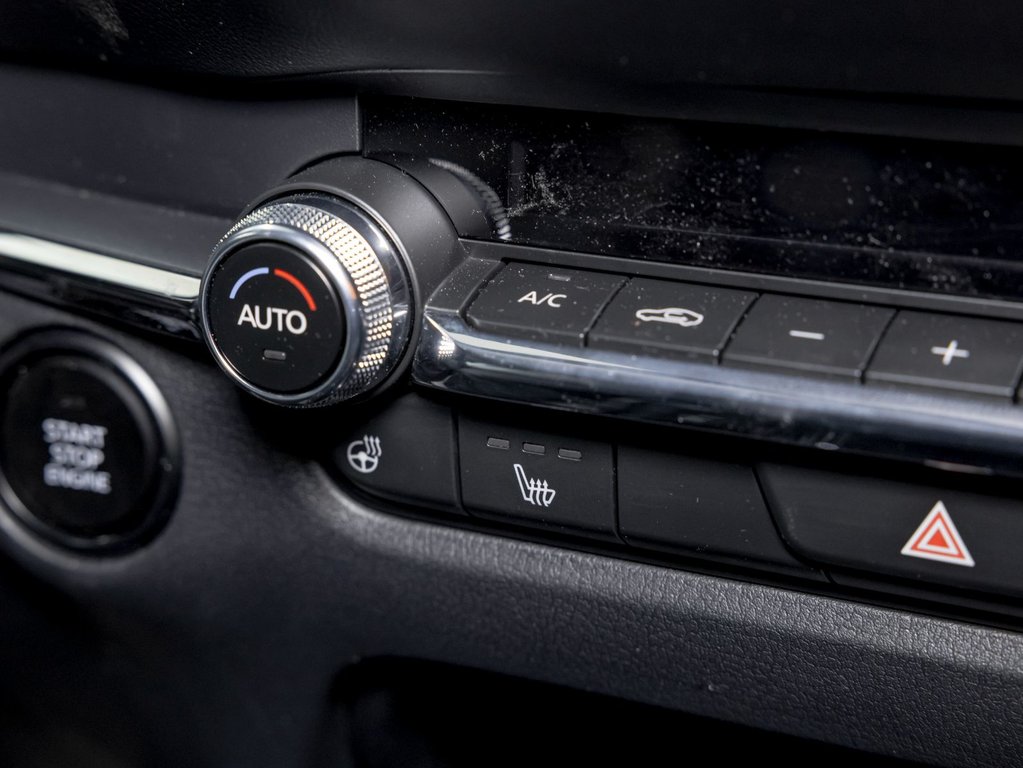 2025 Mazda CX-30 in St-Jérôme, Quebec - 22 - w1024h768px