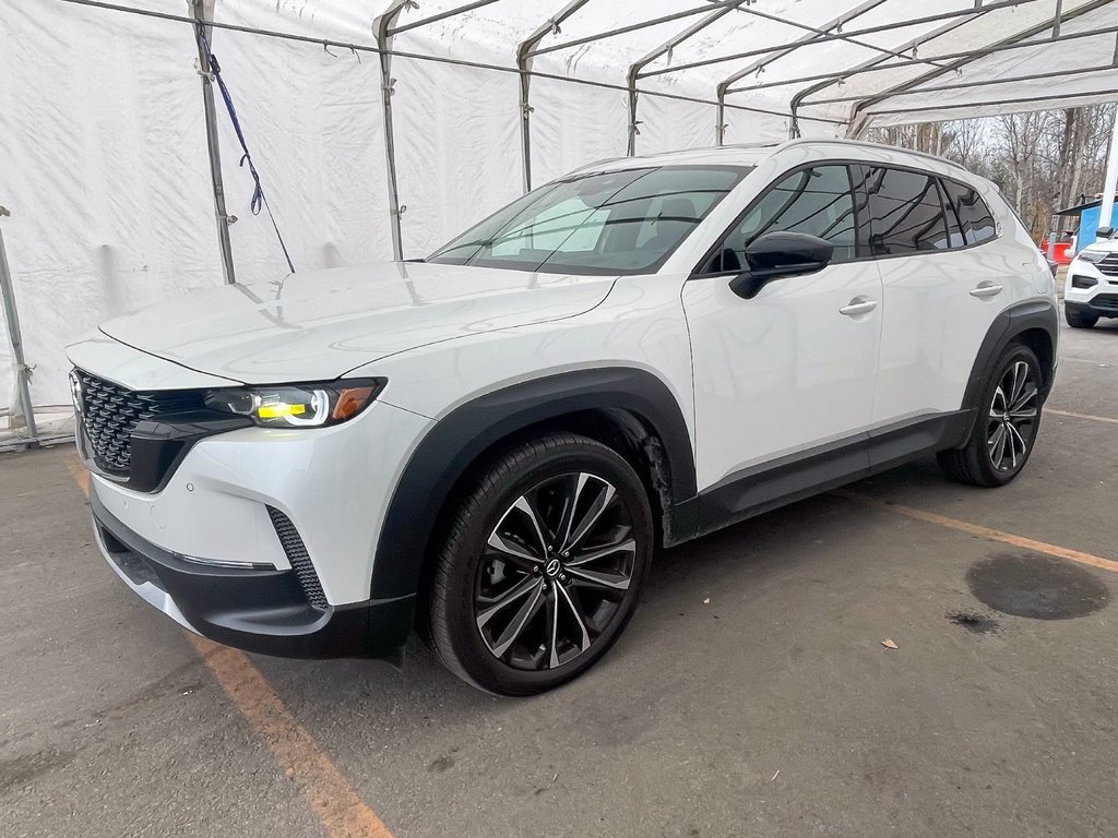 Mazda CX-50  2024 à St-Jérôme, Québec - 1 - w1024h768px