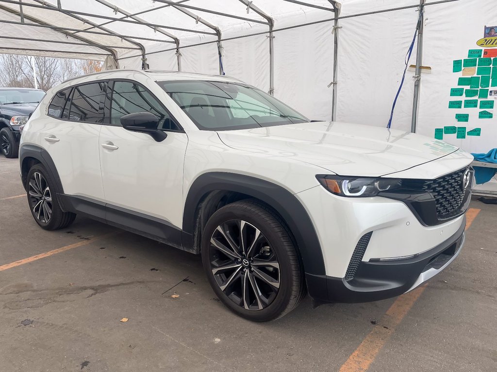 Mazda CX-50  2024 à St-Jérôme, Québec - 9 - w1024h768px