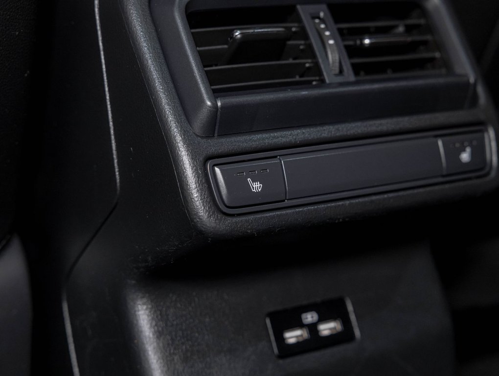 2024 Mazda CX-50 in St-Jérôme, Quebec - 32 - w1024h768px