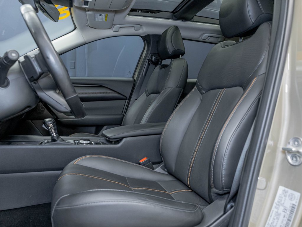 2024 Mazda CX-50 in St-Jérôme, Quebec - 11 - w1024h768px