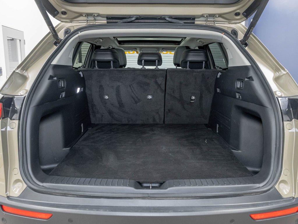 2024 Mazda CX-50 in St-Jérôme, Quebec - 31 - w1024h768px