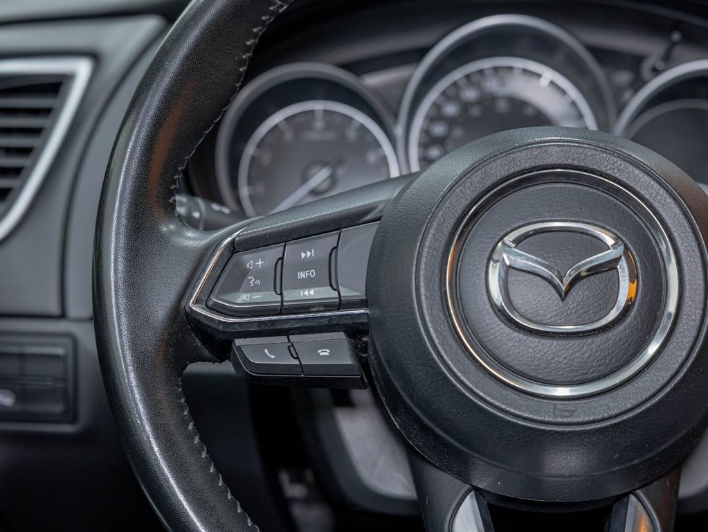 2021 Mazda CX-9 in St-Jérôme, Quebec - 14 - w1024h768px