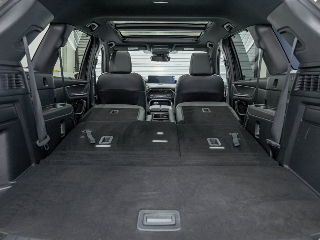 2025 Mazda CX-90 PHEV in St-Jérôme, Quebec - 33 - w1024h768px