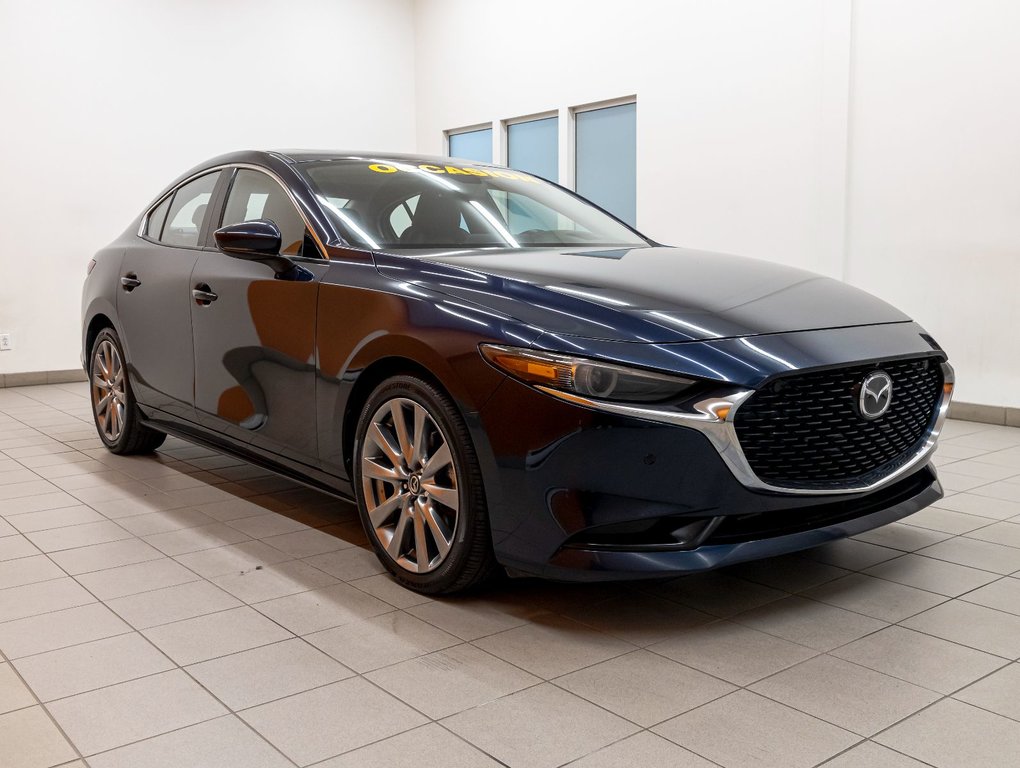 2021 Mazda 3 in St-Jérôme, Quebec - 9 - w1024h768px