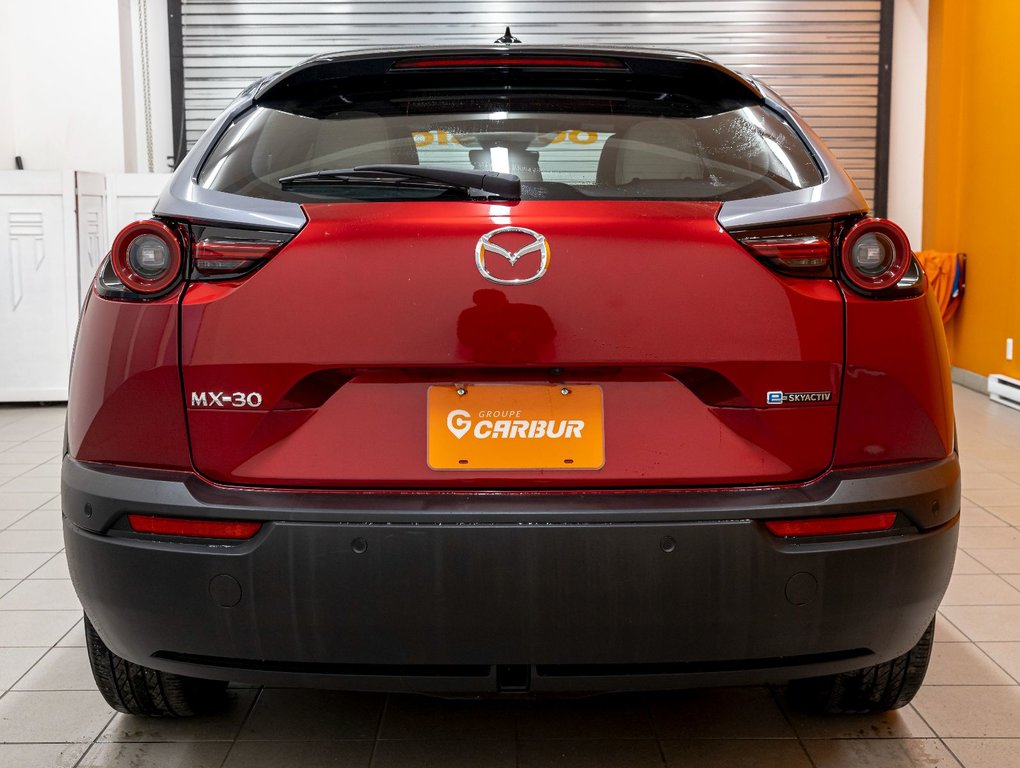 2022 Mazda MX-30 EV in St-Jérôme, Quebec - 8 - w1024h768px