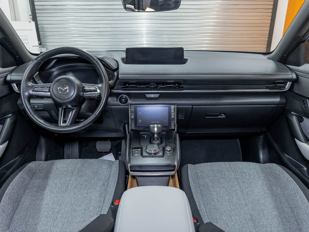 Mazda MX-30 EV  2023 à St-Jérôme, Québec - 11 - w1024h768px
