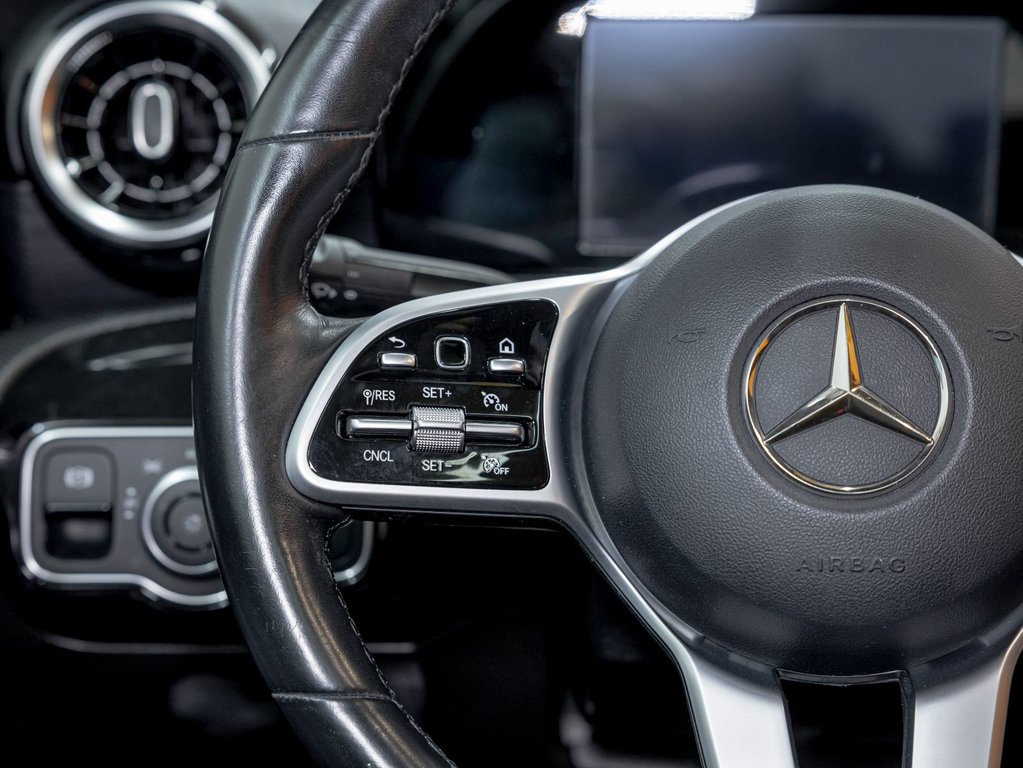2020 Mercedes-Benz A-Class in St-Jérôme, Quebec - 15 - w1024h768px
