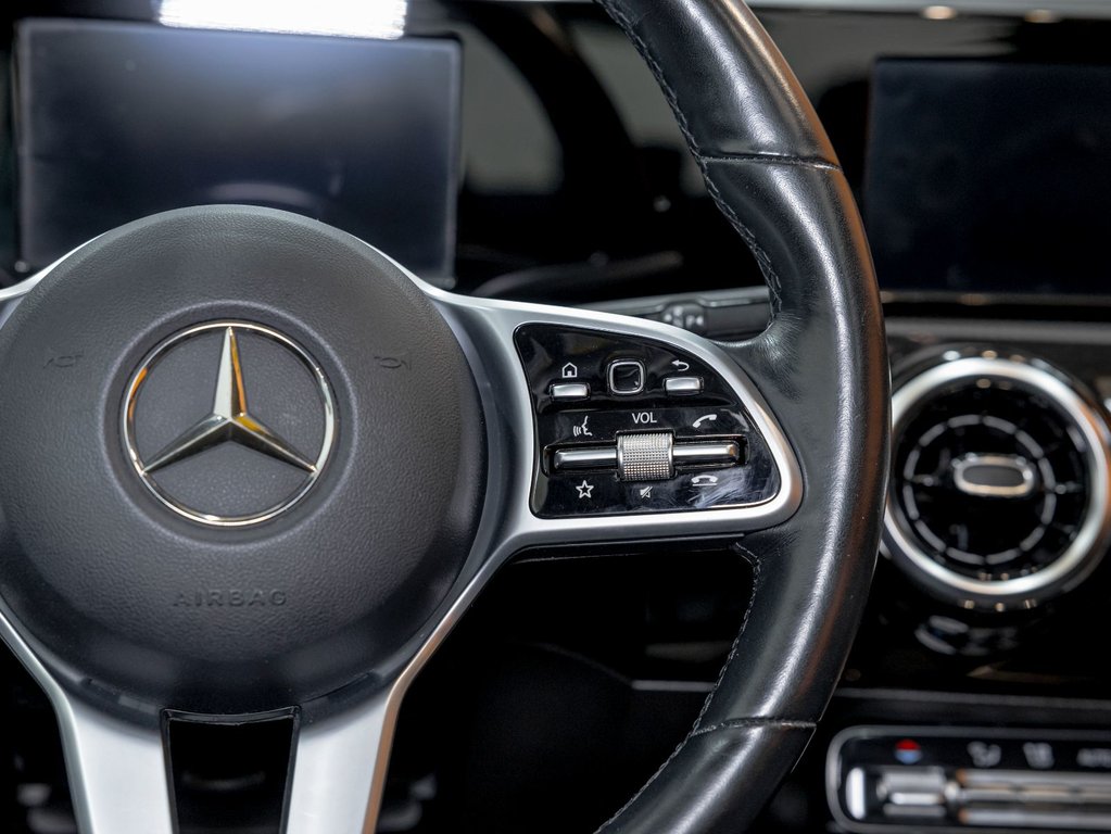 2020 Mercedes-Benz A-Class in St-Jérôme, Quebec - 16 - w1024h768px