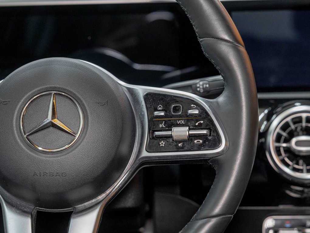 2020 Mercedes-Benz A-Class in St-Jérôme, Quebec - 16 - w1024h768px