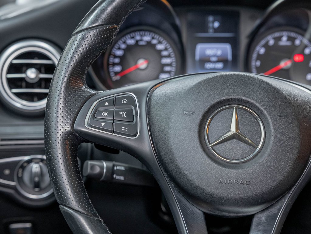 2018 Mercedes-Benz GLC in St-Jérôme, Quebec - 15 - w1024h768px