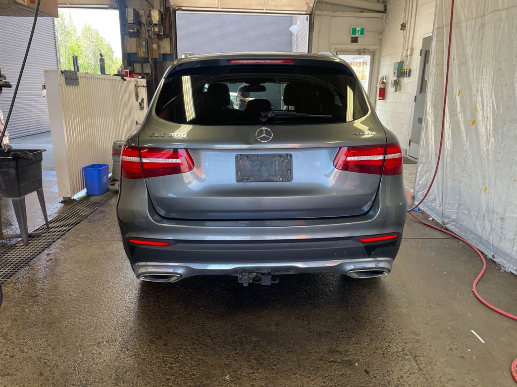 Mercedes-Benz GLC  2018 à St-Jérôme, Québec - 9 - w1024h768px