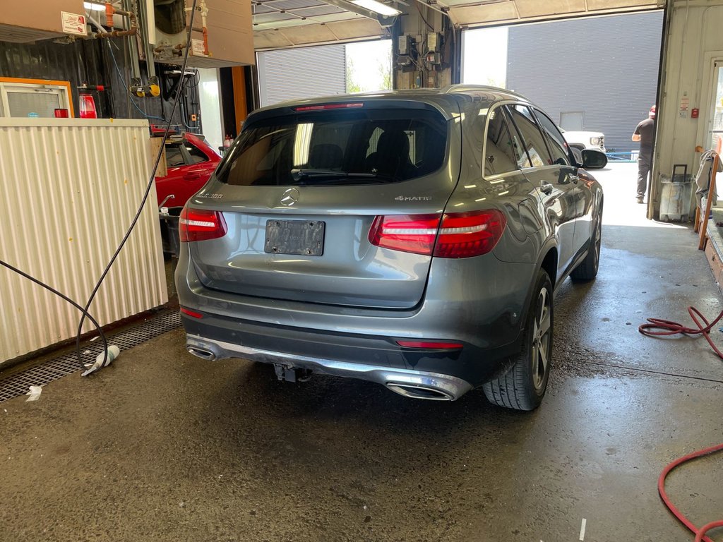 Mercedes-Benz GLC  2018 à St-Jérôme, Québec - 10 - w1024h768px