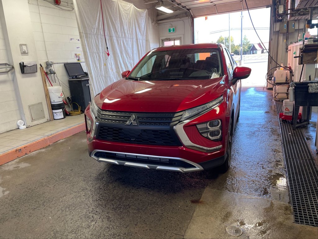 Mitsubishi Eclipse Cross  2024 à St-Jérôme, Québec - 1 - w1024h768px