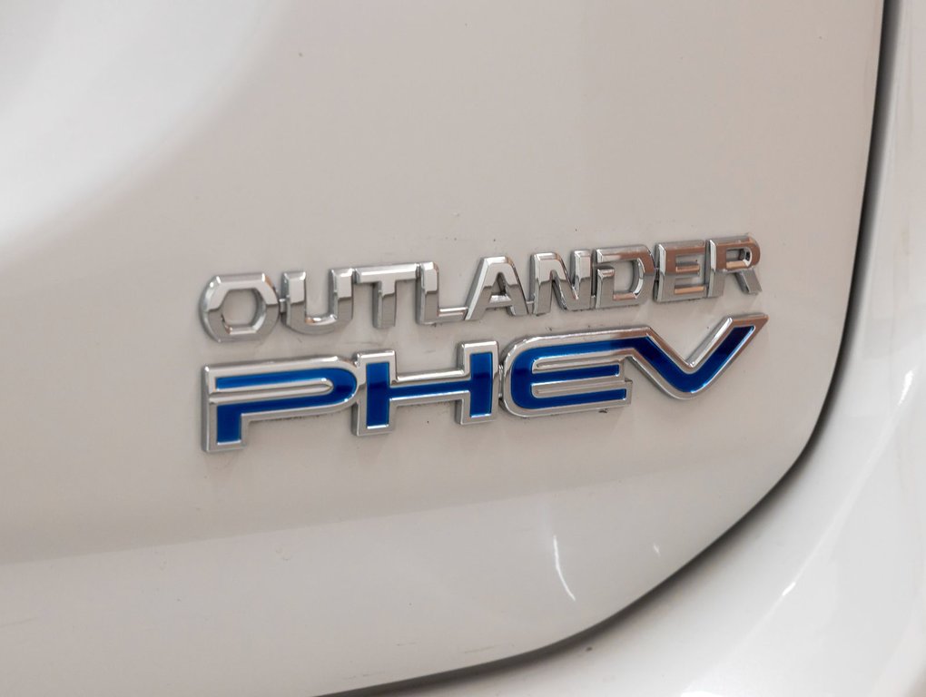 2018 Mitsubishi OUTLANDER PHEV in St-Jérôme, Quebec - 34 - w1024h768px