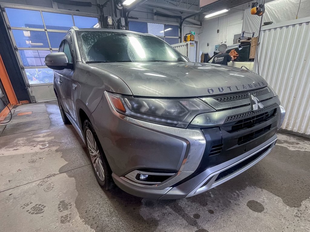 Mitsubishi OUTLANDER PHEV  2020 à St-Jérôme, Québec - 10 - w1024h768px