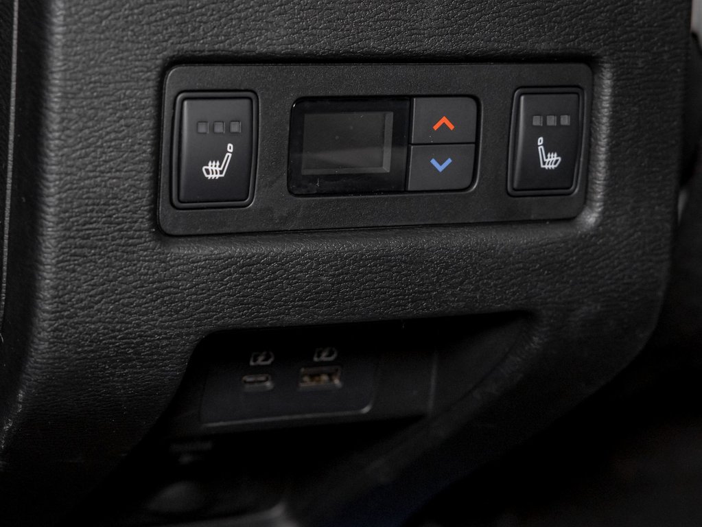 Mitsubishi Outlander Plug-In Hybrid  2024 à St-Jérôme, Québec - 33 - w1024h768px