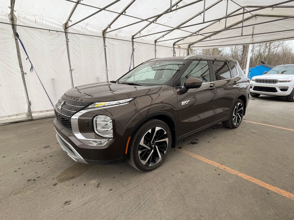 Mitsubishi Outlander Plug-In Hybrid  2024 à St-Jérôme, Québec - 1 - w1024h768px