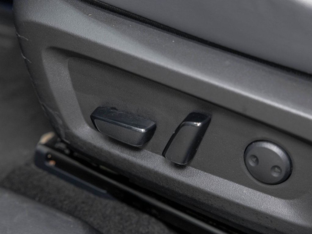 Mitsubishi Outlander Plug-In Hybrid  2024 à St-Jérôme, Québec - 24 - w1024h768px
