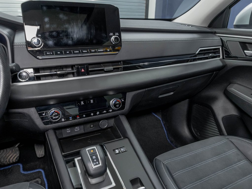 Mitsubishi Outlander Plug-In Hybrid  2024 à St-Jérôme, Québec - 20 - w1024h768px