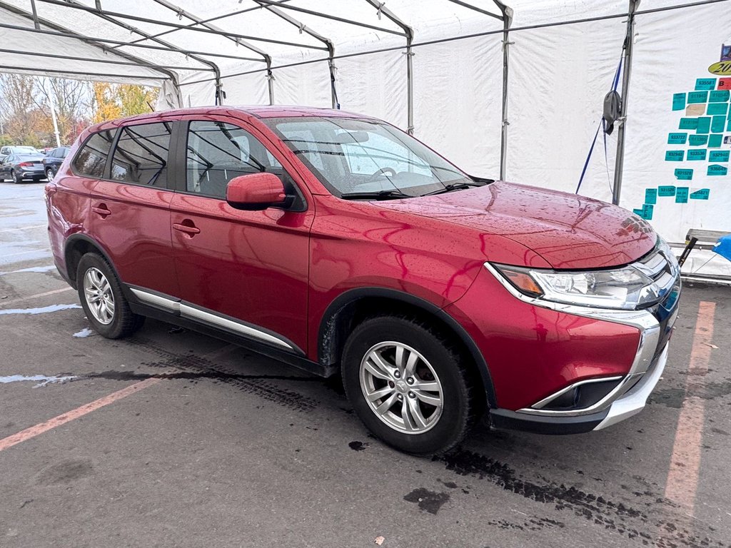 2016 Mitsubishi Outlander in St-Jérôme, Quebec - 9 - w1024h768px