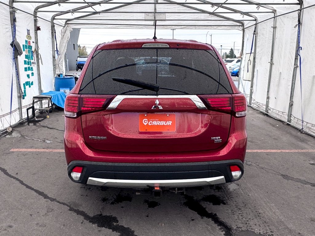 2016 Mitsubishi Outlander in St-Jérôme, Quebec - 6 - w1024h768px