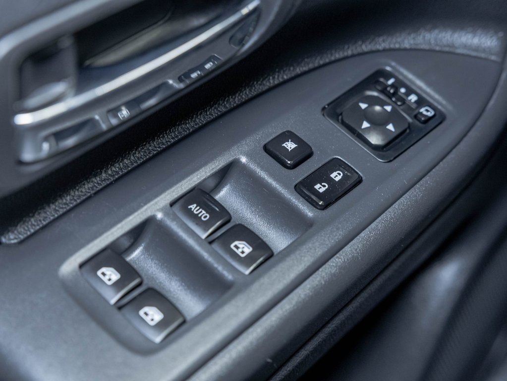 2018 Mitsubishi Outlander in St-Jérôme, Quebec - 26 - w1024h768px