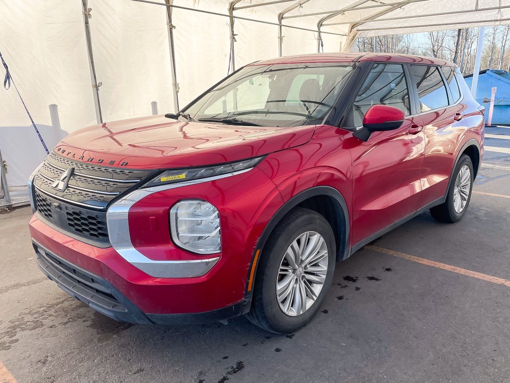 Mitsubishi Outlander  2023 à St-Jérôme, Québec - 1 - w1024h768px