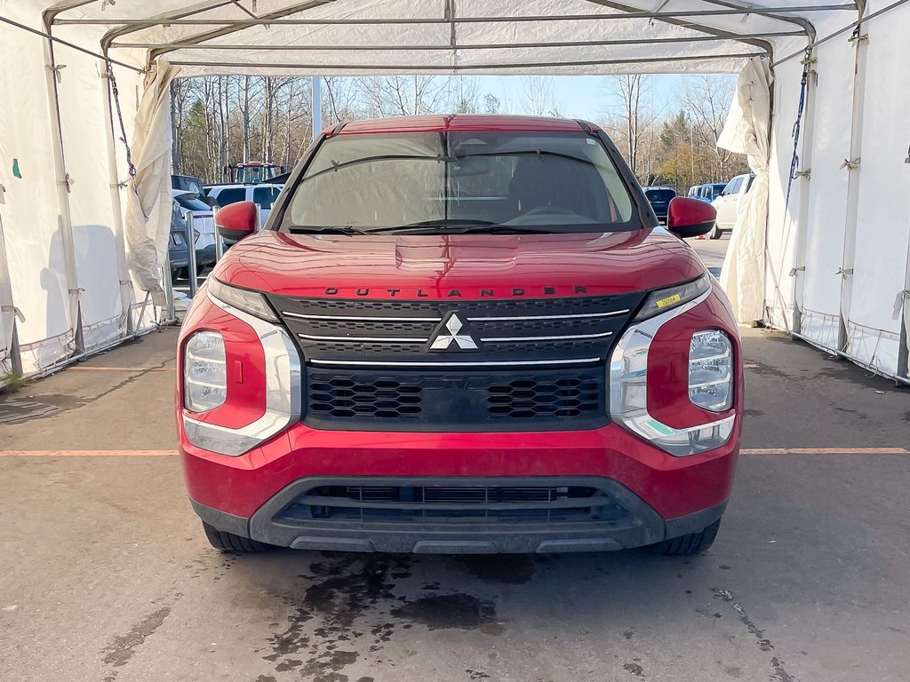 Mitsubishi Outlander  2023 à St-Jérôme, Québec - 4 - w1024h768px