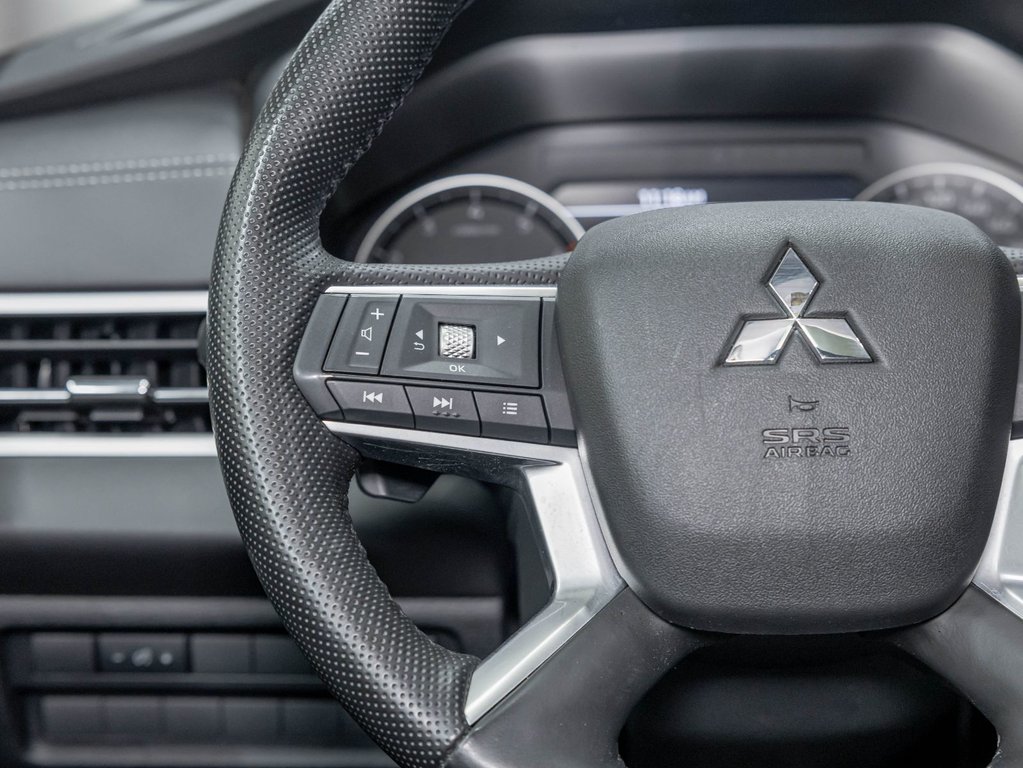 Mitsubishi Outlander  2025 à St-Jérôme, Québec - 15 - w1024h768px