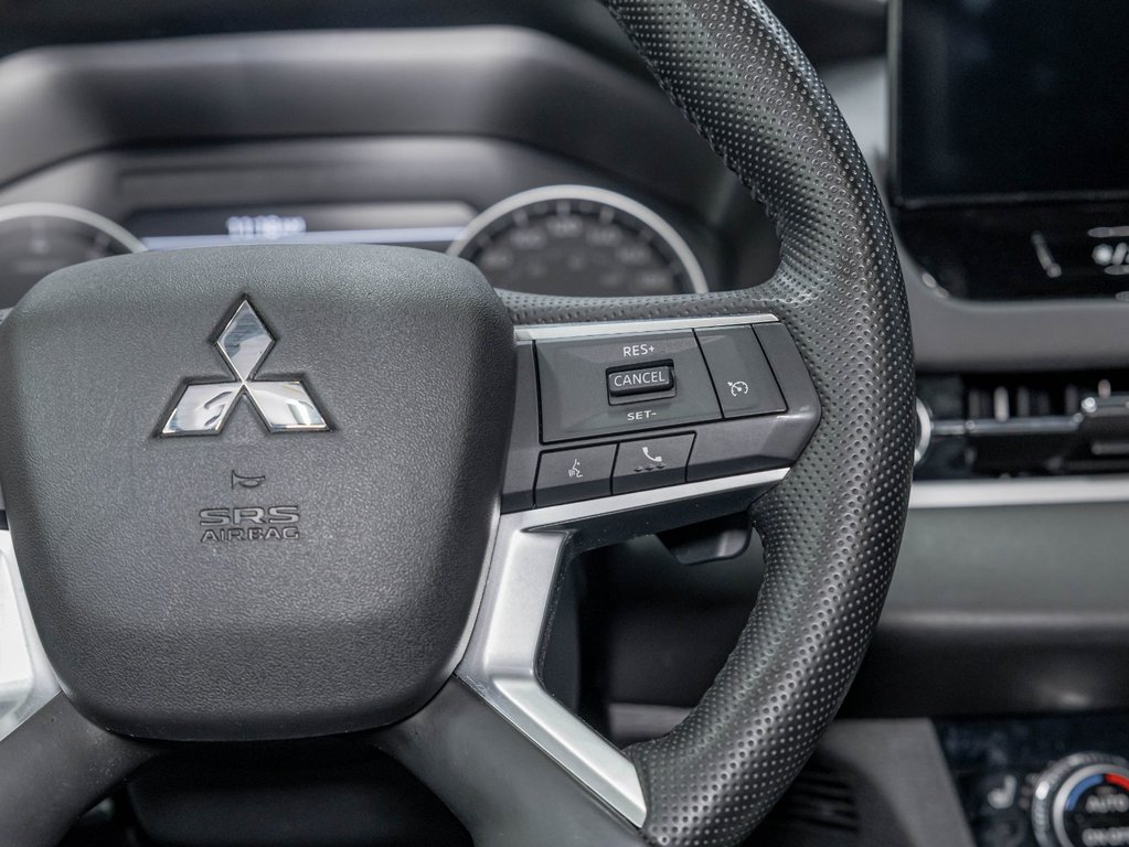 Mitsubishi Outlander  2025 à St-Jérôme, Québec - 16 - w1024h768px