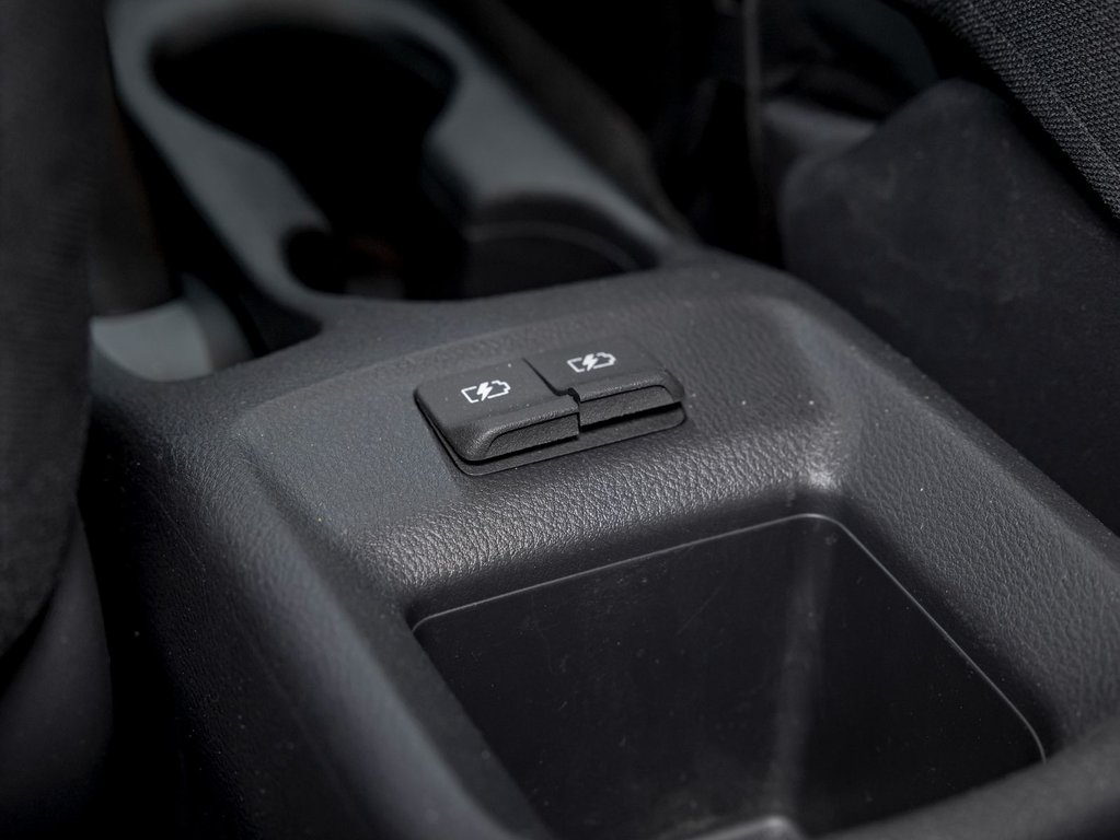 2019 Nissan Kicks in St-Jérôme, Quebec - 24 - w1024h768px