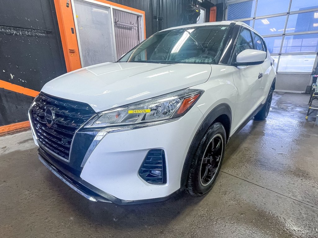 Nissan KICKS  2021 à St-Jérôme, Québec - 1 - w1024h768px