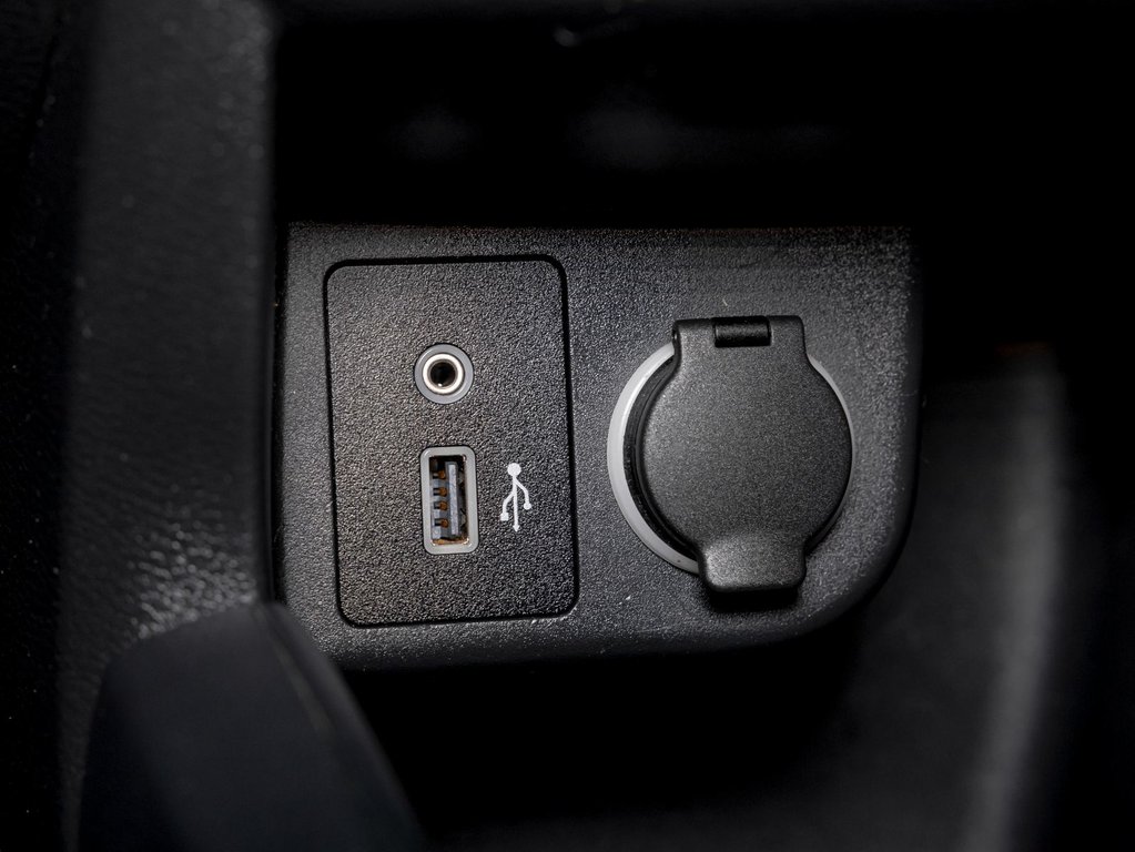 2021 Nissan Kicks in St-Jérôme, Quebec - 21 - w1024h768px