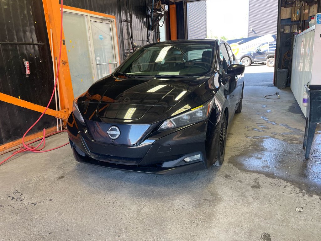 2023 Nissan LEAF in St-Jérôme, Quebec - 1 - w1024h768px
