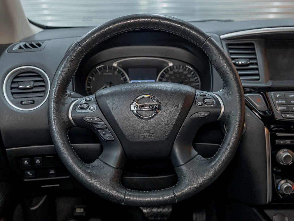 2018 Nissan Pathfinder in St-Jérôme, Quebec - 12 - w1024h768px