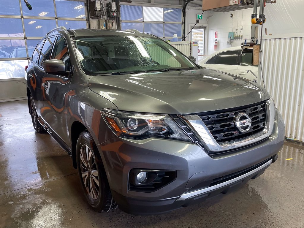 2018 Nissan Pathfinder in St-Jérôme, Quebec - 10 - w1024h768px