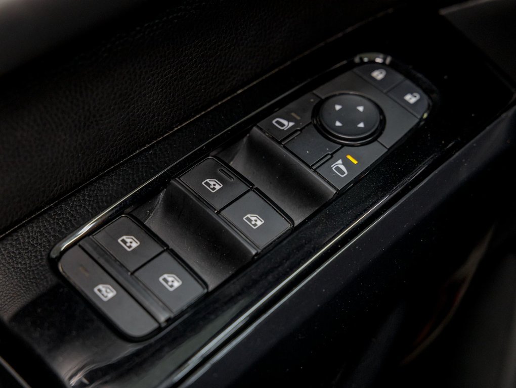 Nissan Pathfinder  2022 à St-Jérôme, Québec - 27 - w1024h768px