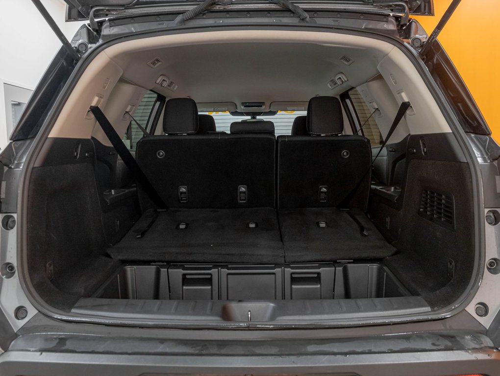 Nissan Pathfinder  2023 à St-Jérôme, Québec - 32 - w1024h768px