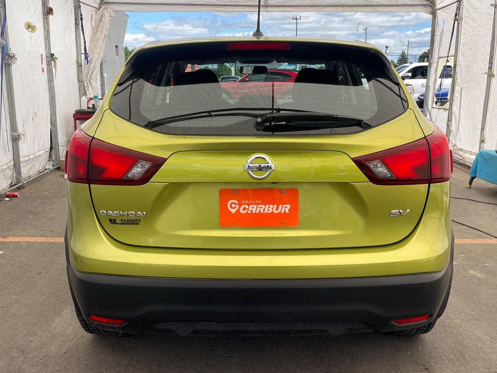 2017 Nissan Qashqai in St-Jérôme, Quebec - 8 - w1024h768px