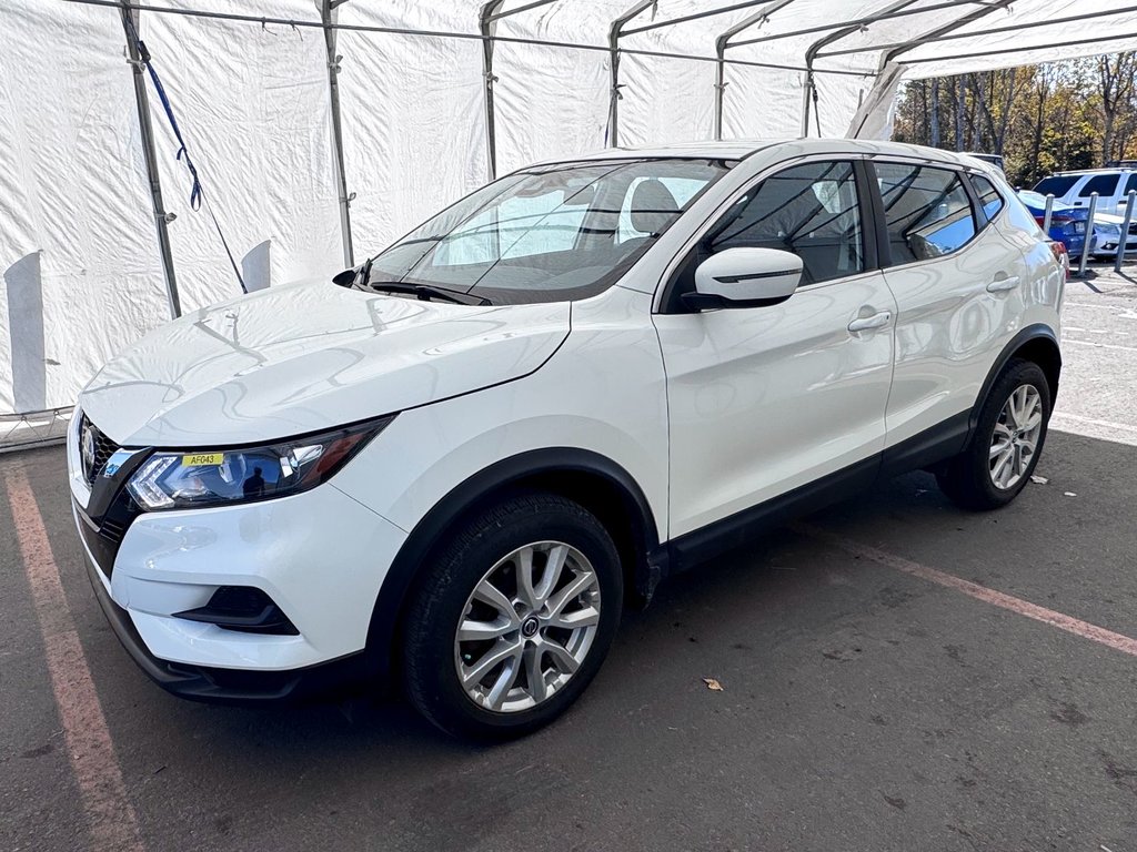 2020 Nissan Qashqai in St-Jérôme, Quebec - 1 - w1024h768px