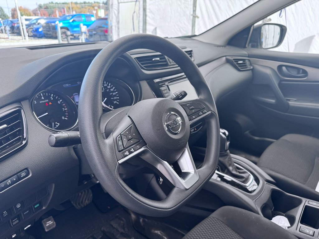 2020 Nissan Qashqai in St-Jérôme, Quebec - 3 - w1024h768px