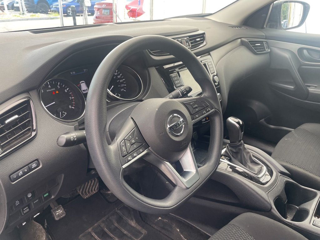 Nissan Qashqai  2021 à St-Jérôme, Québec - 3 - w1024h768px