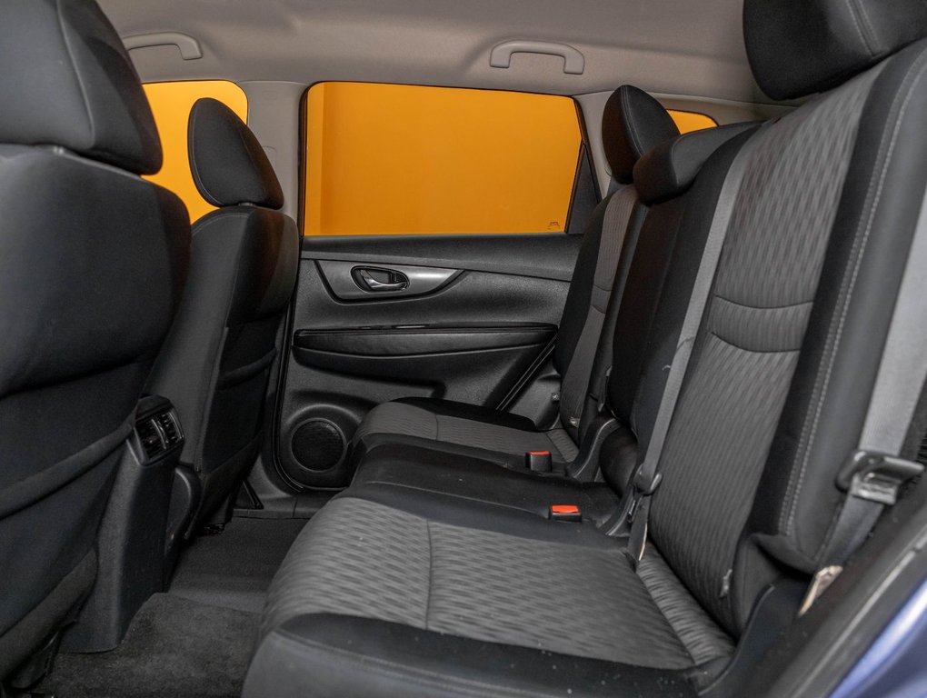 2018 Nissan Rogue in St-Jérôme, Quebec - 27 - w1024h768px